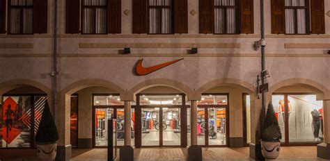 nike agora roermond|Nike .